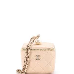 Chanel Classic Pearl Vanity Case With #215541C32B